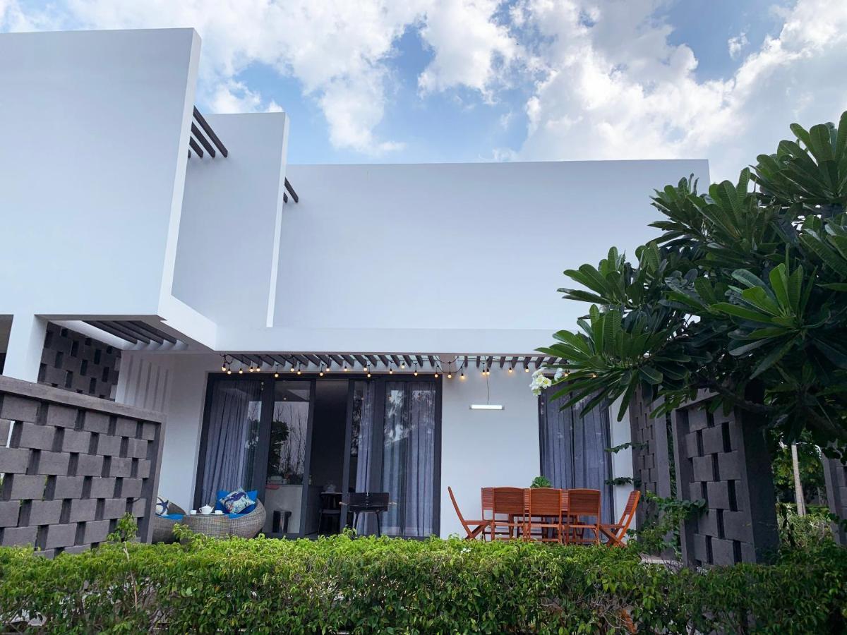 لونغ  هاي Okinawa Villas And Beach Club - Oceanami Resort المظهر الخارجي الصورة